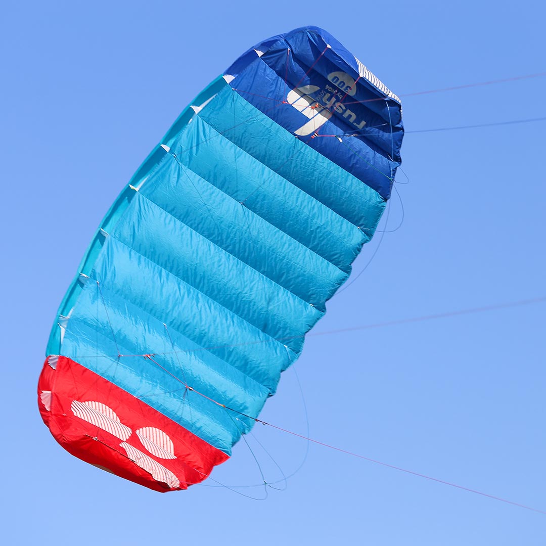 HQ4 Rush Pro School 300 De-power | Trainerkite